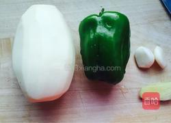 青椒炒土豆丝的做法图解1