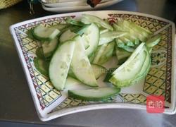 虾皮拌黄瓜的做法图解1