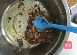 红烧肉丸子（狮子头）的做法图解3