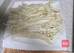 金针菇肥牛的做法图解1