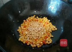 松仁玉米的做法图解3