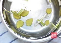 番茄排骨汤的做法图解4