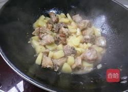 土豆炖排骨的做法图解6
