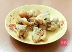 猪蹄花生汤的做法图解6