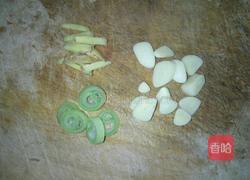 南瓜小米蒸肉的做法图解3
