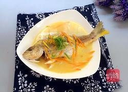 黄鱼汤的做法图解7