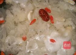 冰糖雪梨银耳的做法图解3
