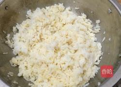 火腿鸡蛋炒饭的做法图解2