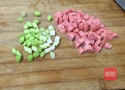 火腿鸡蛋炒饭的做法图解3