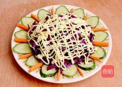 紫甘蓝沙拉的做法图解2