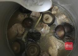 排骨香菇汤的做法图解8