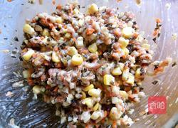 玉米猪肉馅饺子的做法图解7