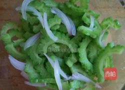 洋葱拌苦瓜的做法图解5