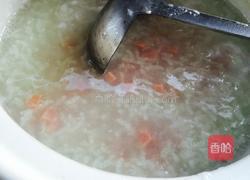 皮蛋火腿粥的做法图解7
