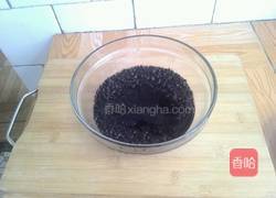 燕麦黑米粥的做法图解1