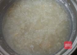 银耳百合粥的做法图解6