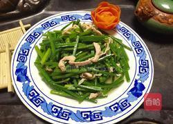 韭苔炒肉的做法图解1