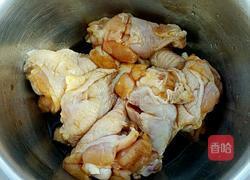 可乐焖鸡腿的做法图解3