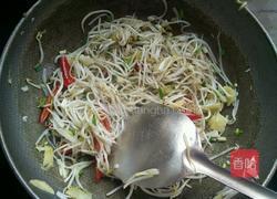 酸辣绿豆芽的做法图解7