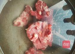 排骨土豆汤的做法图解2