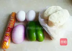 Illustration of how to make fried steamed buns 1