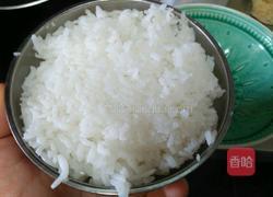 肉松饭的做法图解1