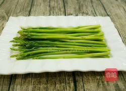 白灼芦笋的做法图解1