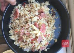 烤肠焗饭的做法图解1
