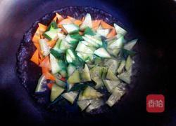 清炒黄瓜的做法图解2