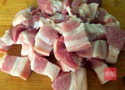 炖五花肉的做法图解1