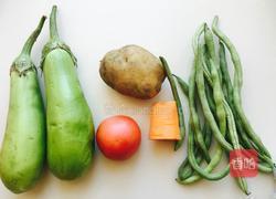 东北炖茄子的做法图解1