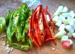 豆芽炖粉条的做法图解2