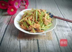 芹菜炒鸡肉的做法图解8