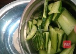 凉拌糖醋黄瓜的做法图解3