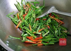 韭菜炒粉丝的做法图解4