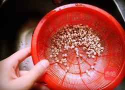 薏仁绿豆汤的做法图解1