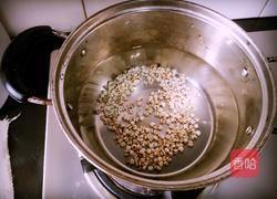 薏仁绿豆汤的做法图解5