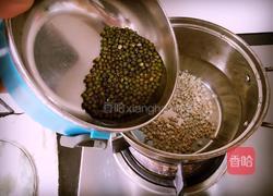 薏仁绿豆汤的做法图解6