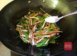 香干炒芹菜的做法图解7