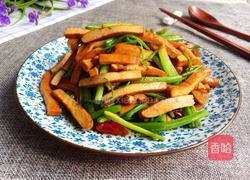 香干炒芹菜的做法图解10