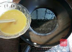 鸡蛋韭菜虾仁饺子的做法图解5