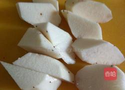 山药老母鸡汤的做法图解2