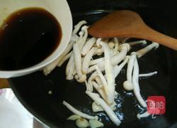 海鲜菇扒芦笋的做法图解6