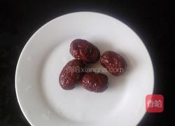 桂圆红枣汤的做法图解1