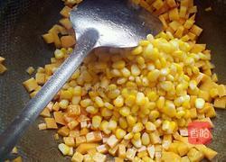 枸杞炒玉米的做法图解7