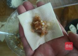 煎馄饨的做法图解4