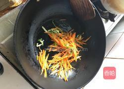 胡萝卜炒香芹的做法图解5