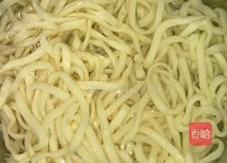 凉拌面的做法图解1