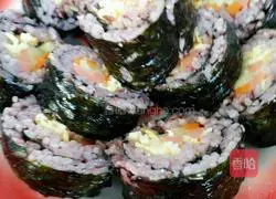 Purple Rice Enoki Mushroom Sushi Recipe Illustration 9