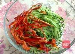 生拌黄丝瓜的做法图解2